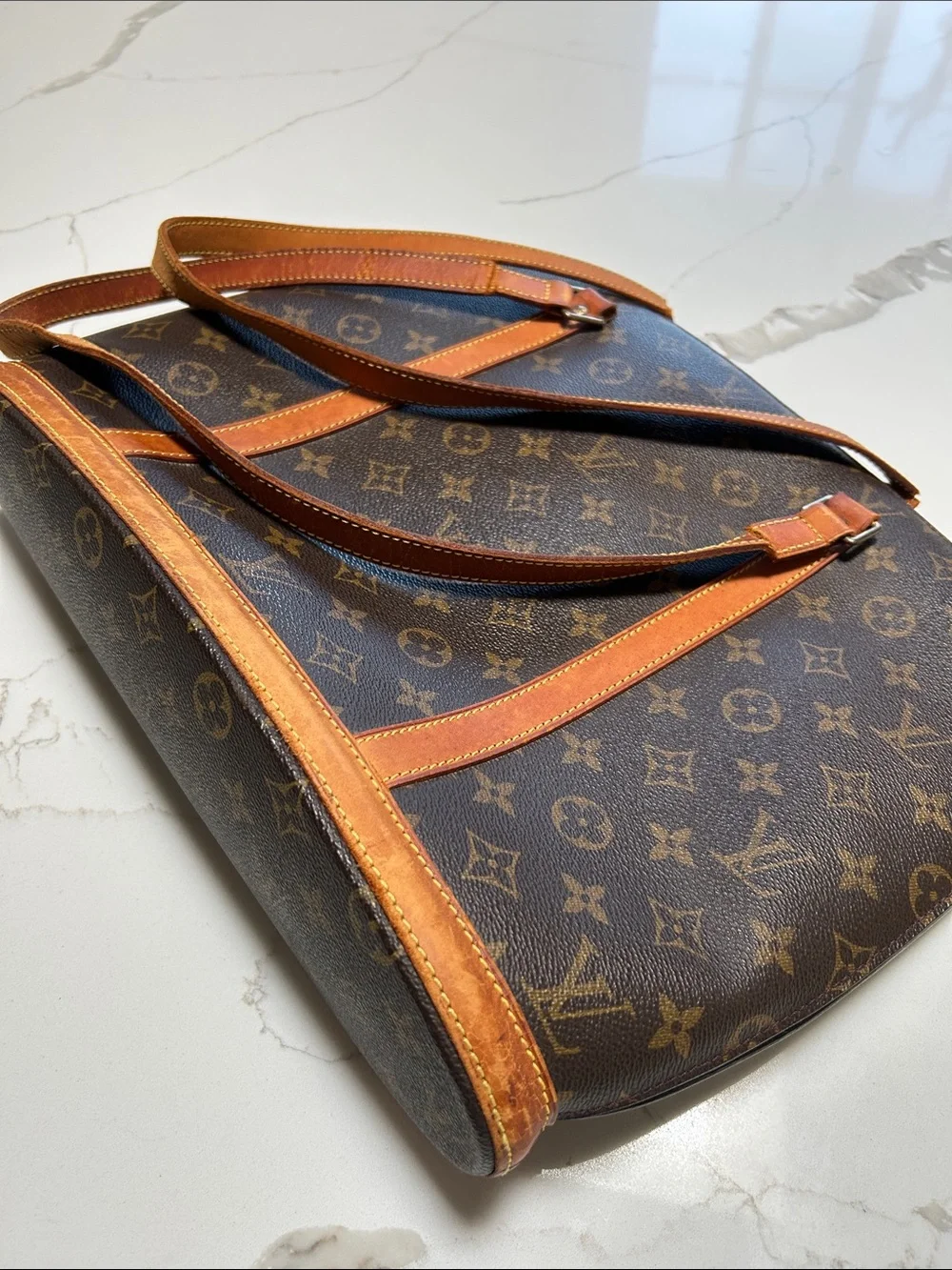 Louis Vuitton Babylon Bag